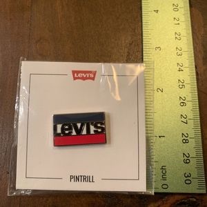 Levi's Pintrill Pin